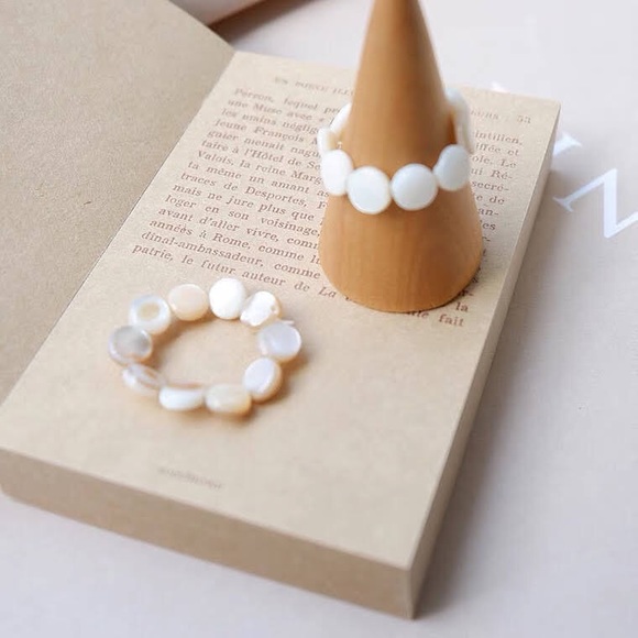 Shell beads ring - Picture 2 of 4